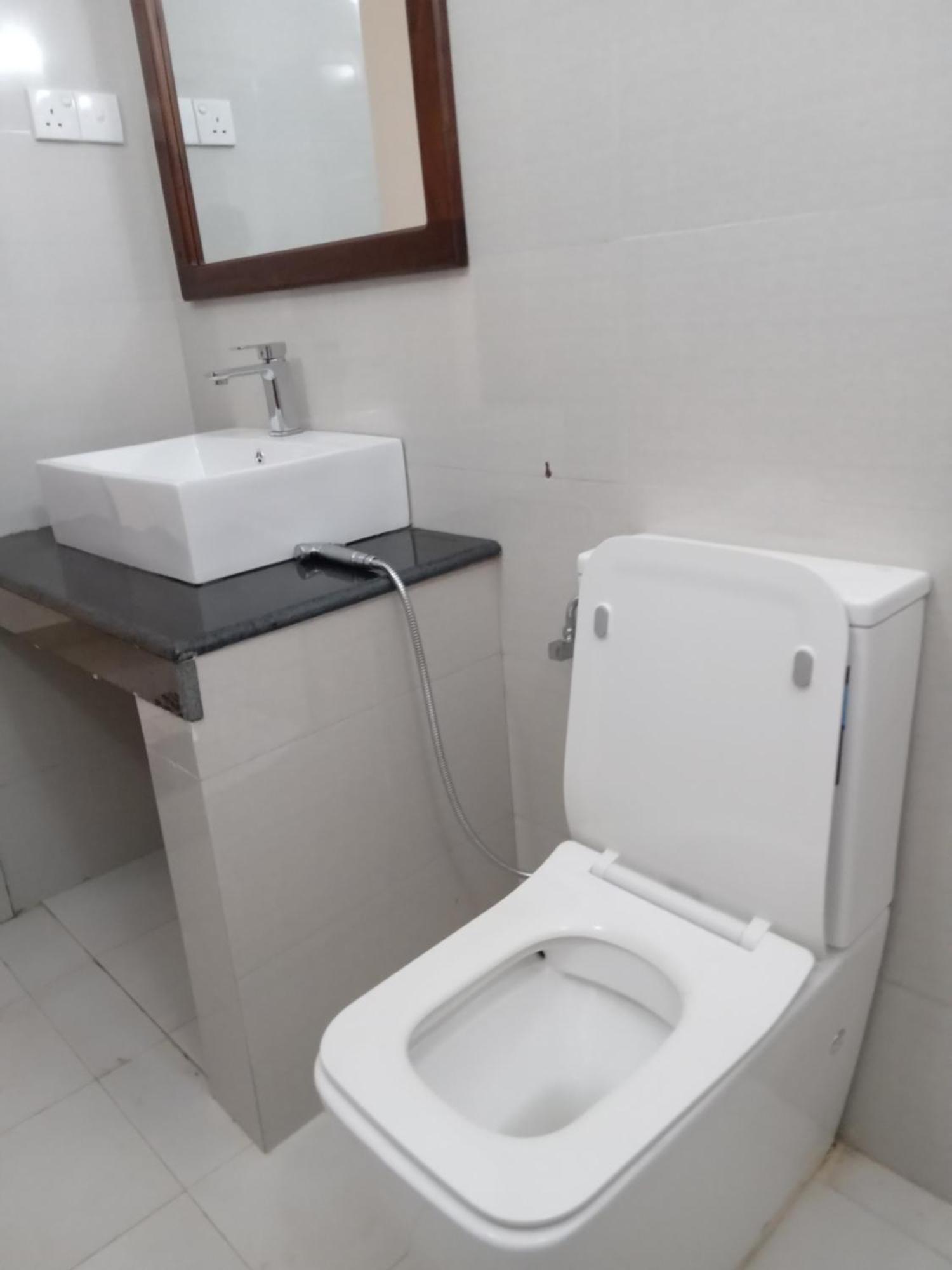 White Rose Safari Home Stay Удавалаве Екстериор снимка